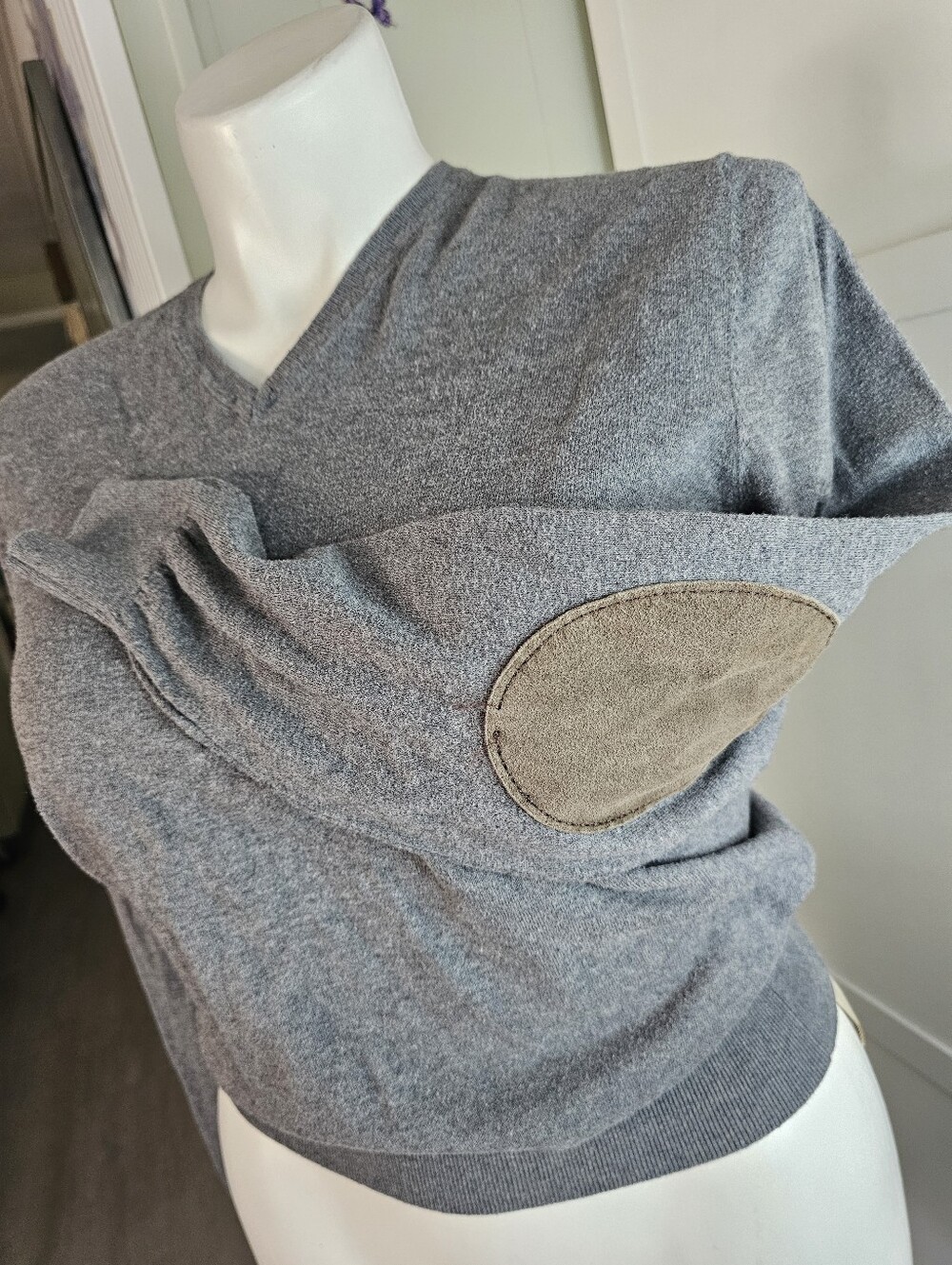 Massimo Dutti Women L Gray Cotton Silk Cashmere V Neck Sweater Suede Elbow Patch - Picture 2 of 12